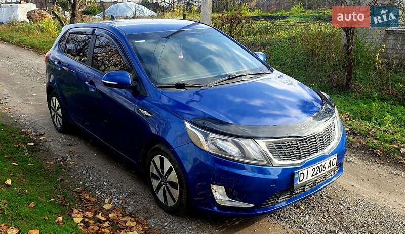 Хетчбек Kia Rio 2012 в Кам'янському фото Хетчбек Kia Rio 2012 в Кам'янському