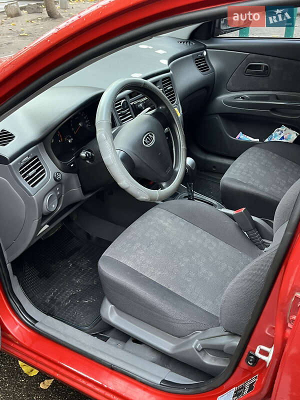 Хетчбек Kia Rio 2008 в Києві