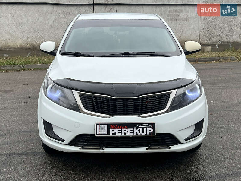 Седан Kia Rio 2013 в Києві фото 2 Седан Kia Rio 2013 в Києві
