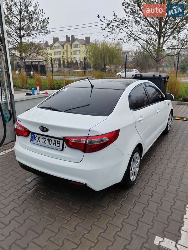 Седан Kia Rio 2013 в Ровно фото 9 Седан Kia Rio 2013 в Ровно