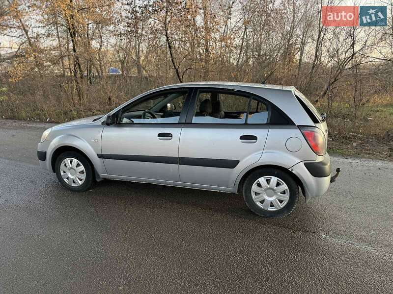 Хэтчбек Kia Rio 2007 в Днепре