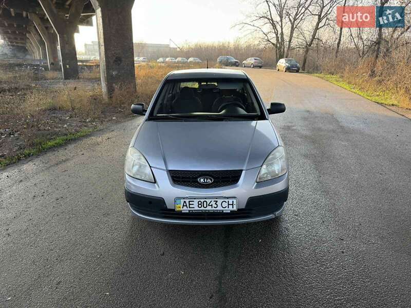Хэтчбек Kia Rio 2007 в Днепре