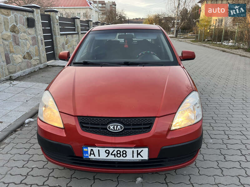 Хэтчбек Kia Rio 2006 в Надворной фото 3 Хэтчбек Kia Rio 2006 в Надворной