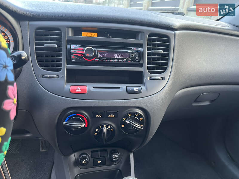 Хэтчбек Kia Rio 2006 в Надворной фото 22 Хэтчбек Kia Rio 2006 в Надворной