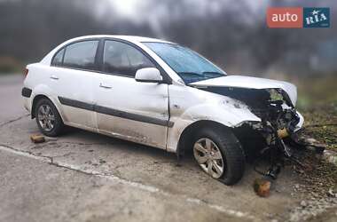 Седан Kia Rio 2009 в Полтаві