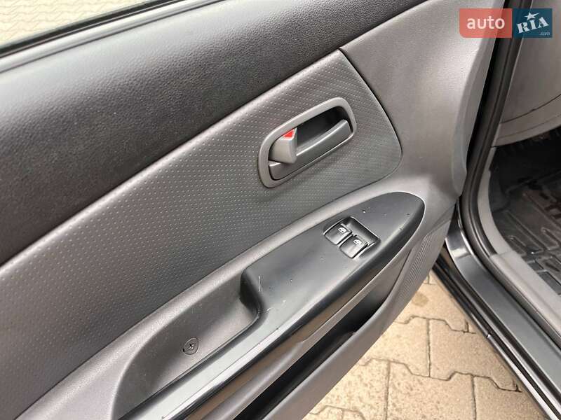 Хэтчбек Kia Rio 2009 в Житомире фото 11 Хэтчбек Kia Rio 2009 в Житомире