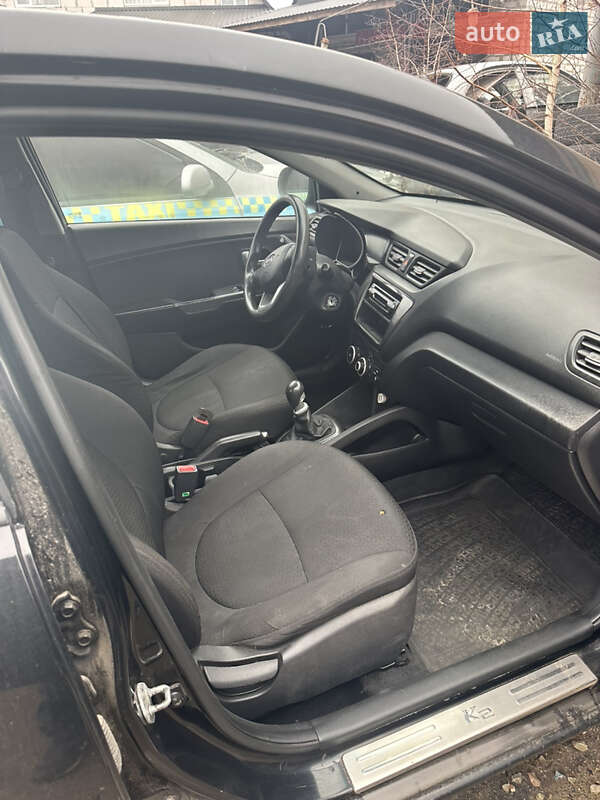 Седан Kia Rio 2012 в Лубнах