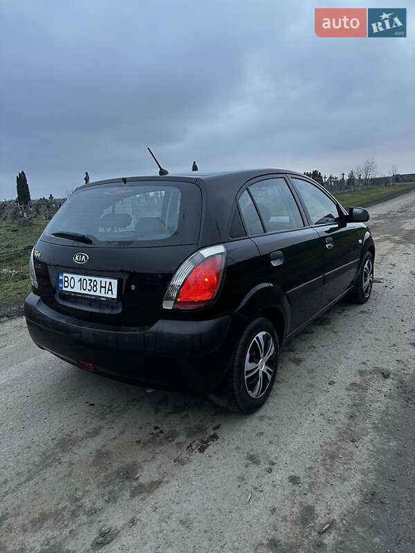 Хэтчбек Kia Rio 2009 в Тернополе фото 7 Хэтчбек Kia Rio 2009 в Тернополе