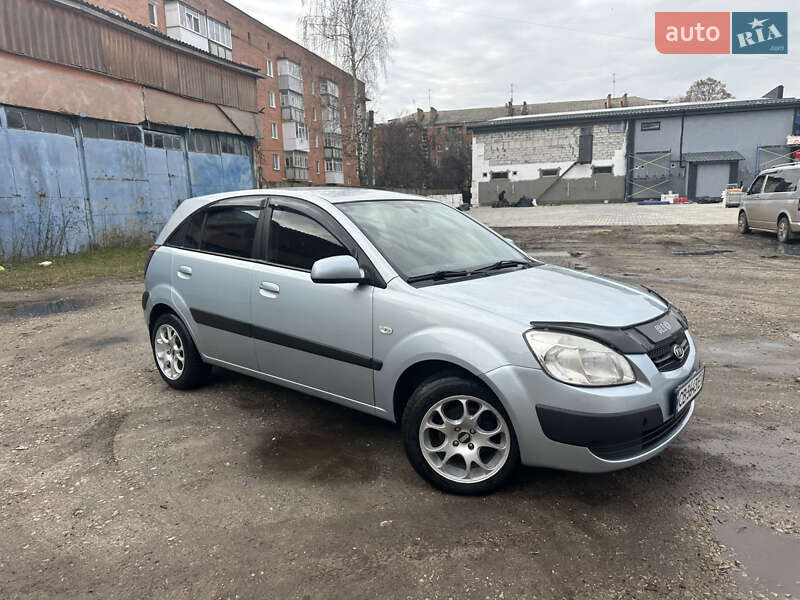 Хэтчбек Kia Rio 2008 в Нежине