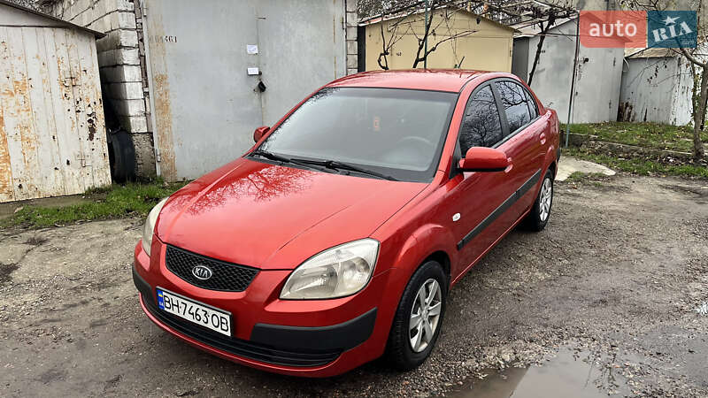 Седан Kia Rio 2008 в Одессе