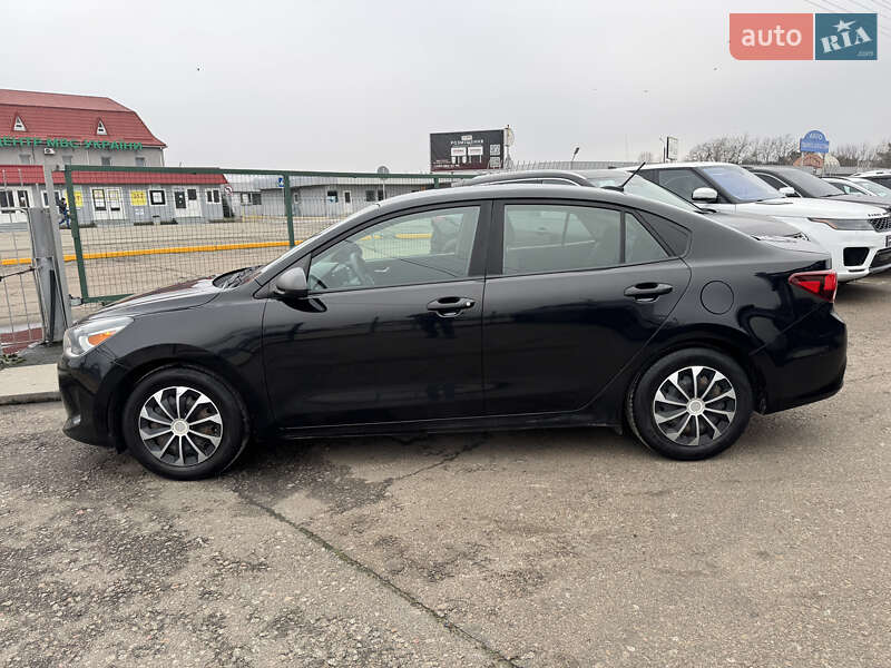 Седан Kia Rio 2017 в Києві