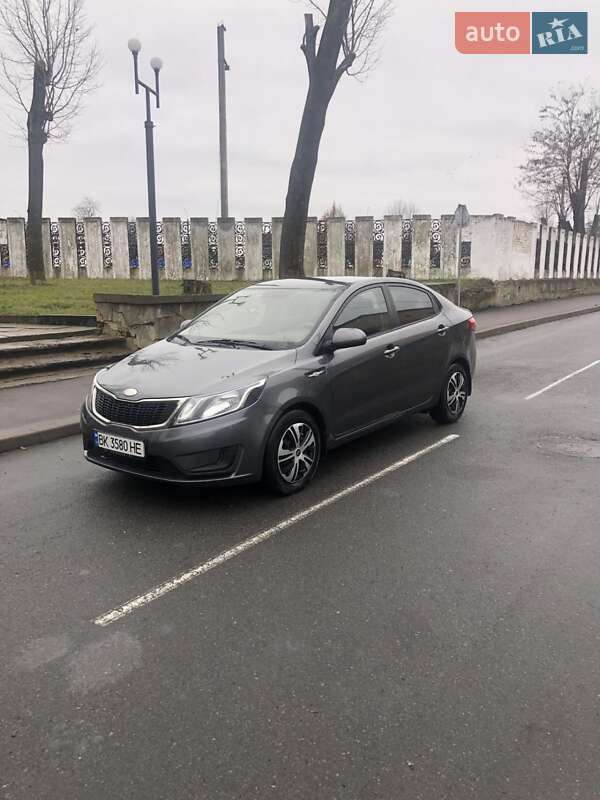 Kia Rio 2013 Kia Rio 2013