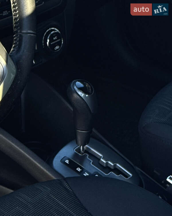 Хэтчбек Kia Rio 2012 в Кропивницком фото 9 Хэтчбек Kia Rio 2012 в Кропивницком