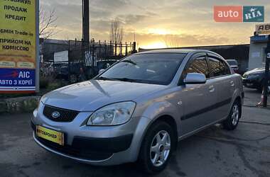 Седан Kia Rio 2006 в Миколаєві