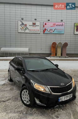 Седан Kia Rio 2013 в Києві