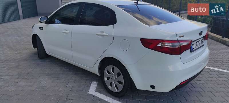 Седан Kia Rio 2012 в Хмельницком