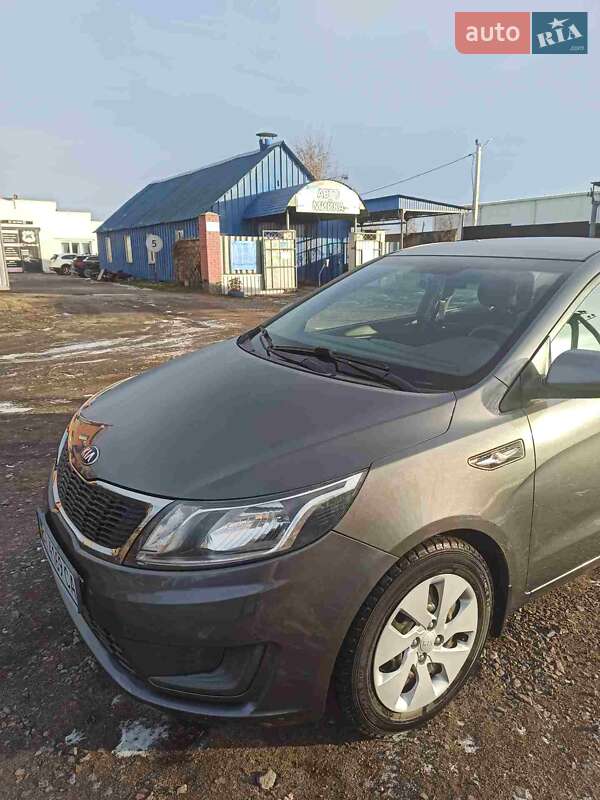 Седан Kia Rio 2013 в Полтаве