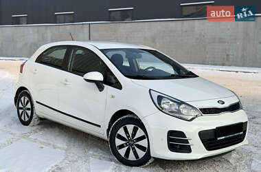 Хетчбек Kia Rio 2016 в Києві