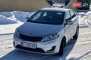 Седан Kia Rio 2013 в Виноградове