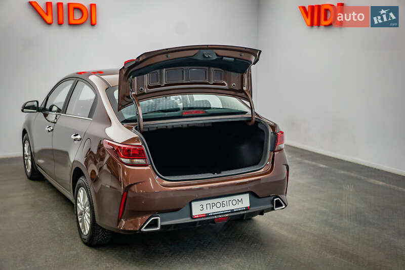 Седан Kia Rio 2021 в Киеве