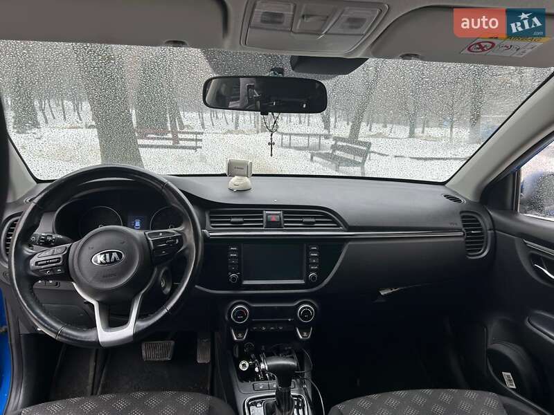 Хэтчбек Kia Rio 2018 в Новояворовске фото 3 Хэтчбек Kia Rio 2018 в Новояворовске