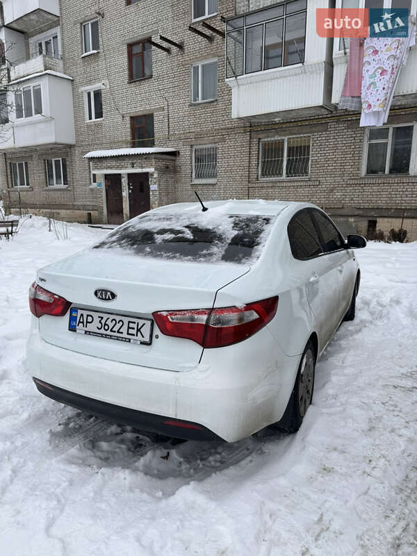 Седан Kia Rio 2011 в Шептицькому
