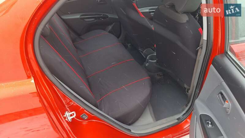 Седан Kia Rio 2010 в Полтаве