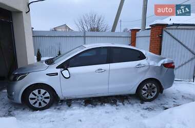 Седан Kia Rio 2012 в Чернигове