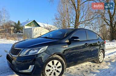 Седан Kia Rio 2011 в Шостке
