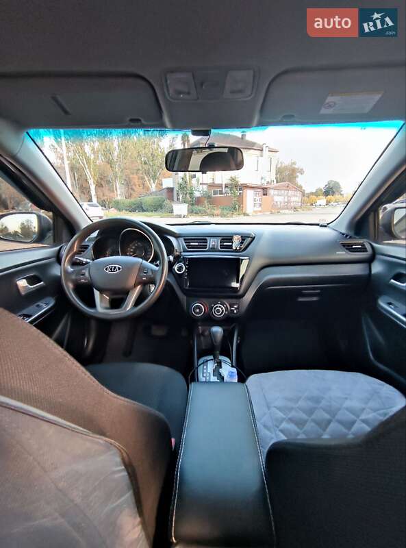 Седан Kia Rio 2012 в Запорожье