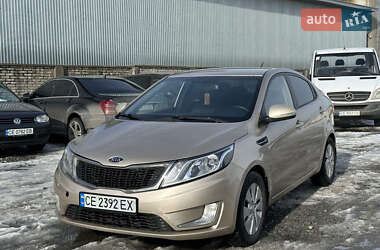 Седан Kia Rio 2012 в Чернівцях