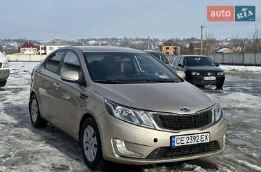 Седан Kia Rio 2012 в Чернівцях