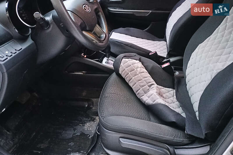 Седан Kia Rio 2011 в Киеве
