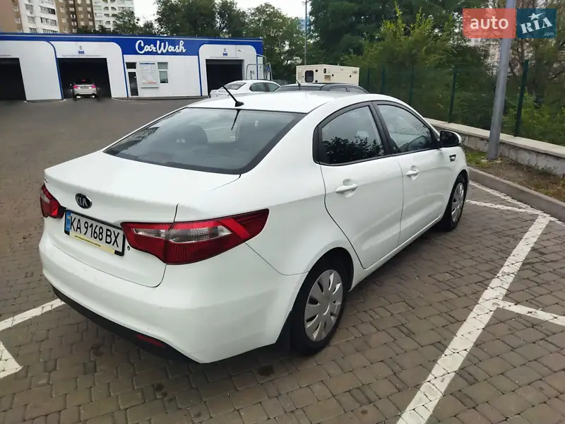 Kia Rio 2013