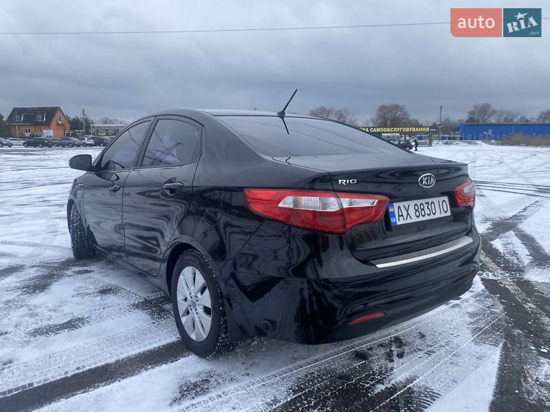 Седан Kia Rio 2012 в Харькове