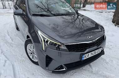 Седан Kia Rio 2021 в Львове