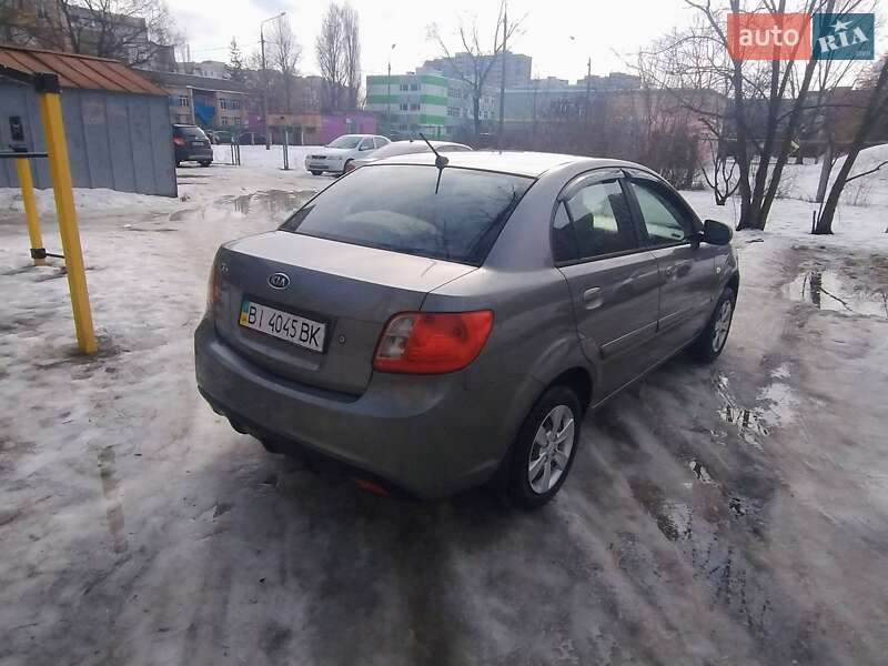 Седан Kia Rio 2011 в Киеве фото 7 Седан Kia Rio 2011 в Киеве