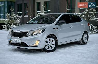 Седан Kia Rio 2011 в Киеве