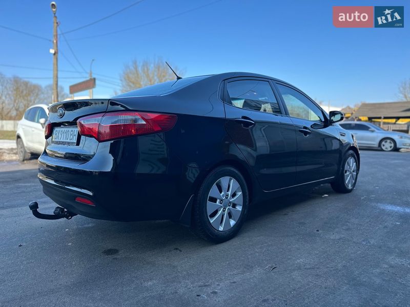 Седан Kia Rio 2012 в Хмельницком