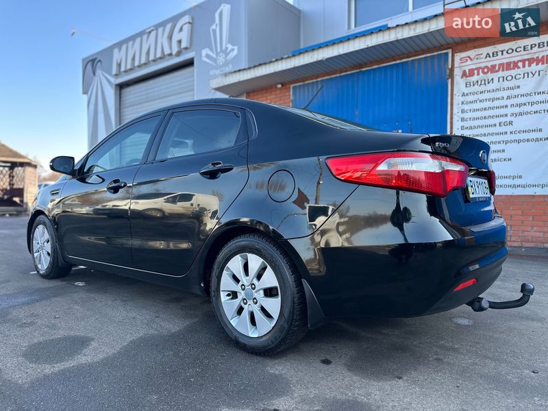 Седан Kia Rio 2012 в Хмельницком