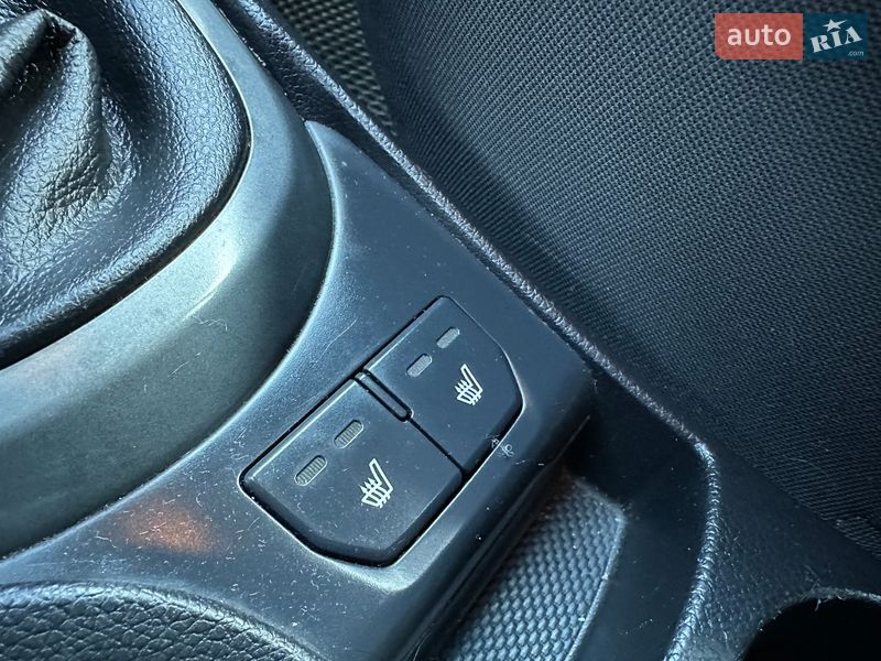 Седан Kia Rio 2012 в Хмельницком