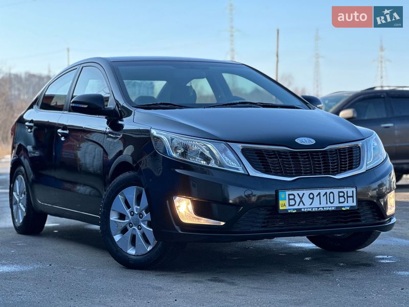 Седан Kia Rio 2012 в Хмельницком