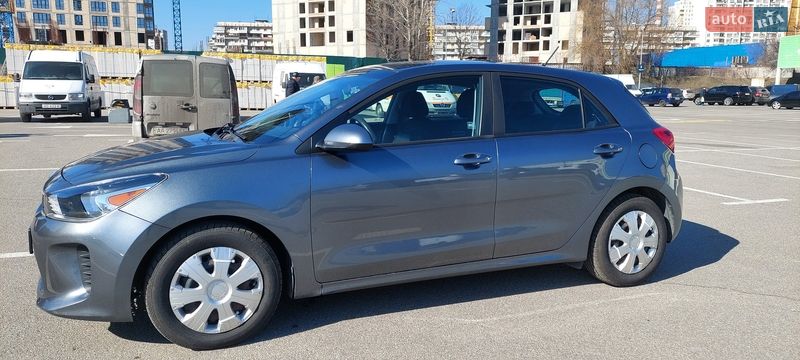 Хэтчбек Kia Rio 2019 в Киеве