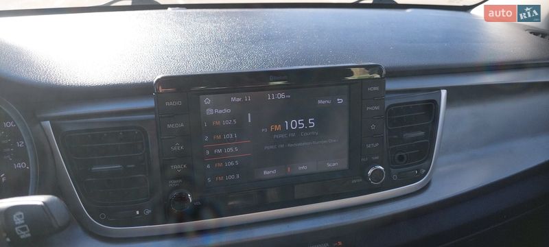 Хэтчбек Kia Rio 2019 в Киеве