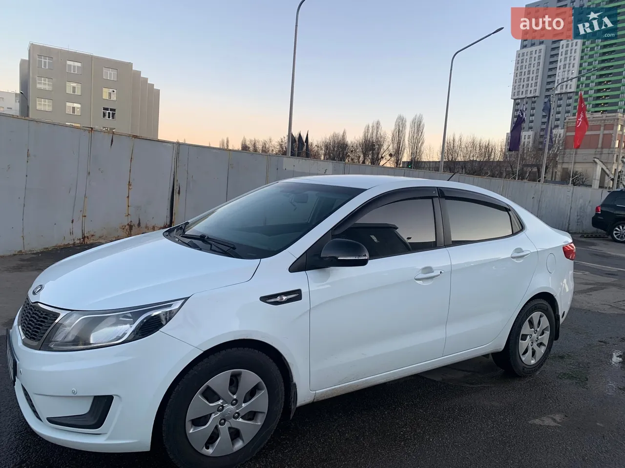 2013 Kia Rio - мініатюра 13
