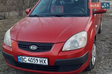 Хетчбек Kia Rio 2006 в Львові