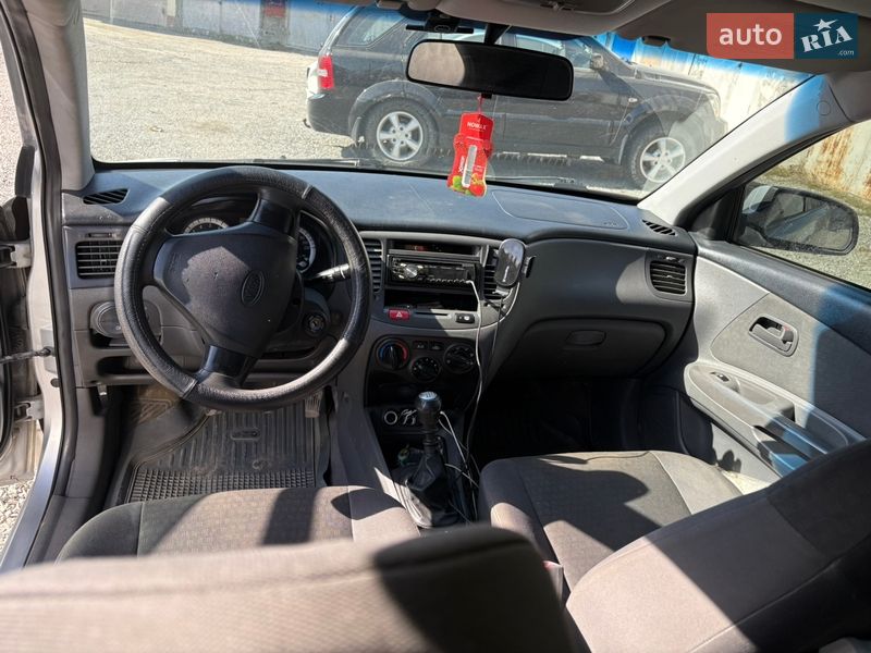 Седан Kia Rio 2006 в Каменец-Подольском фото 8 Седан Kia Rio 2006 в Каменец-Подольском