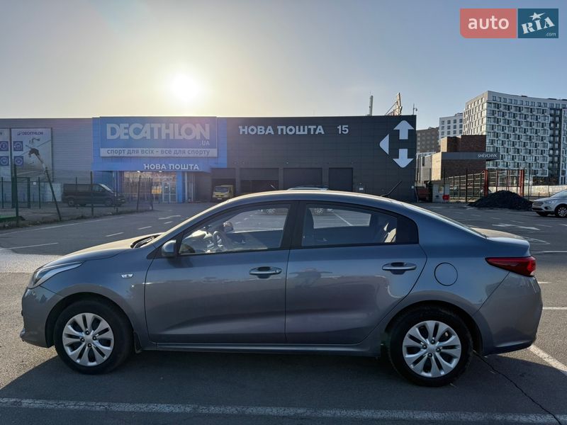 Седан Kia Rio 2019 в Києві