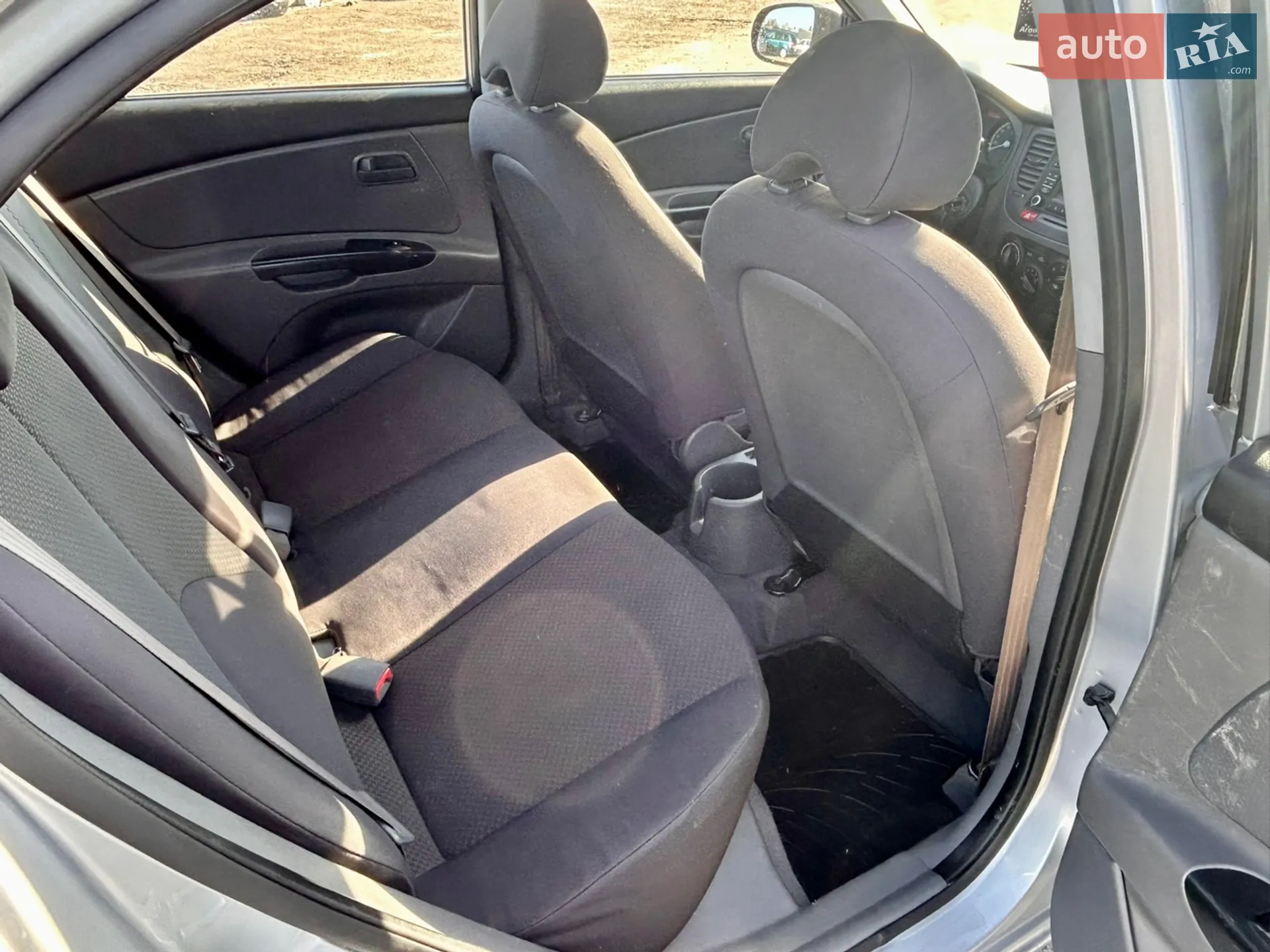 2010 Kia Rio - мініатюра 14