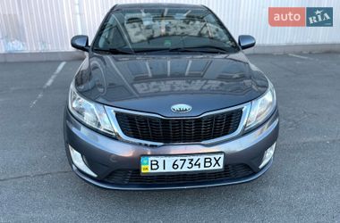 Седан Kia Rio 2013 в Полтаві